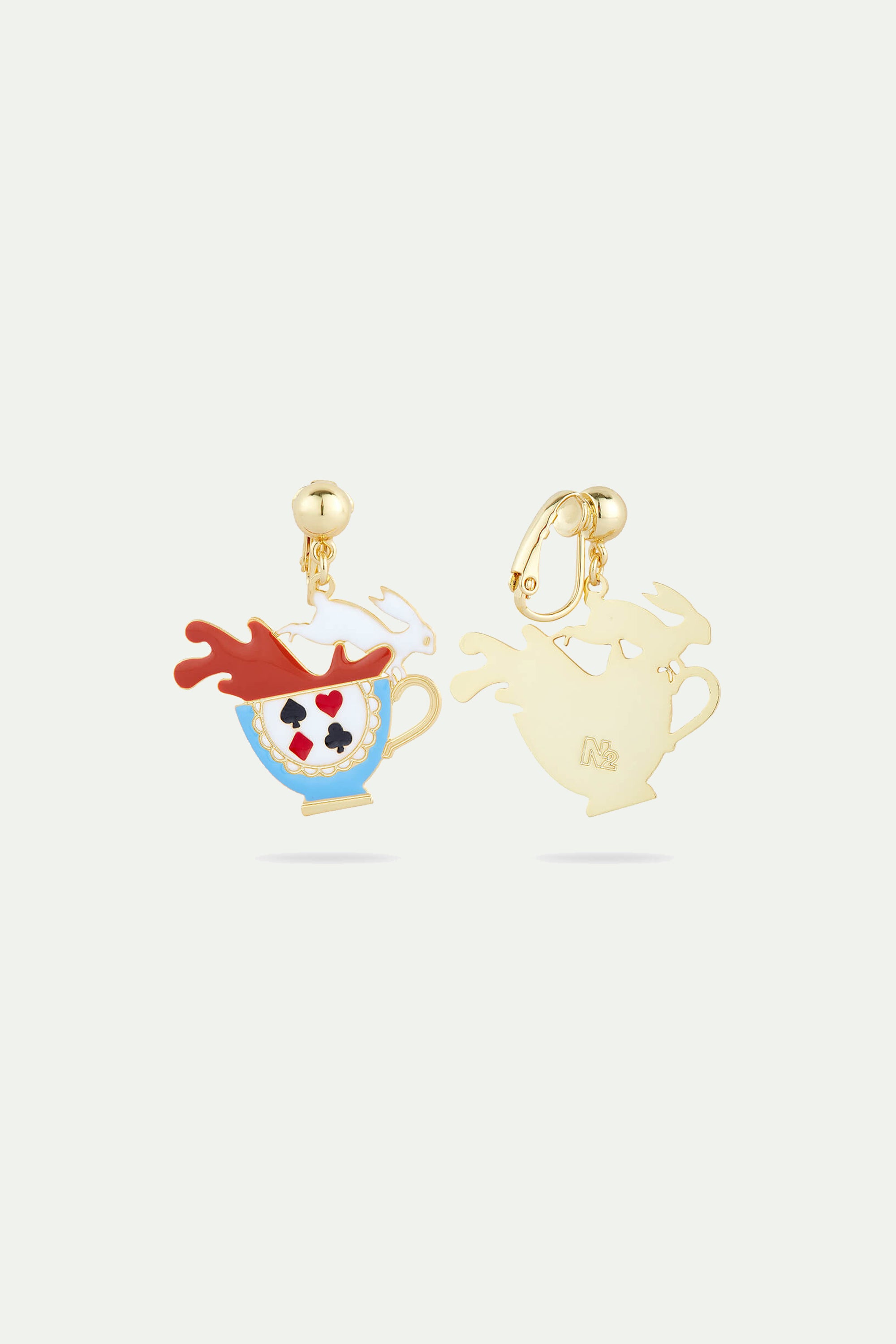 Pendientes bolitas taza de té y conejo blanco