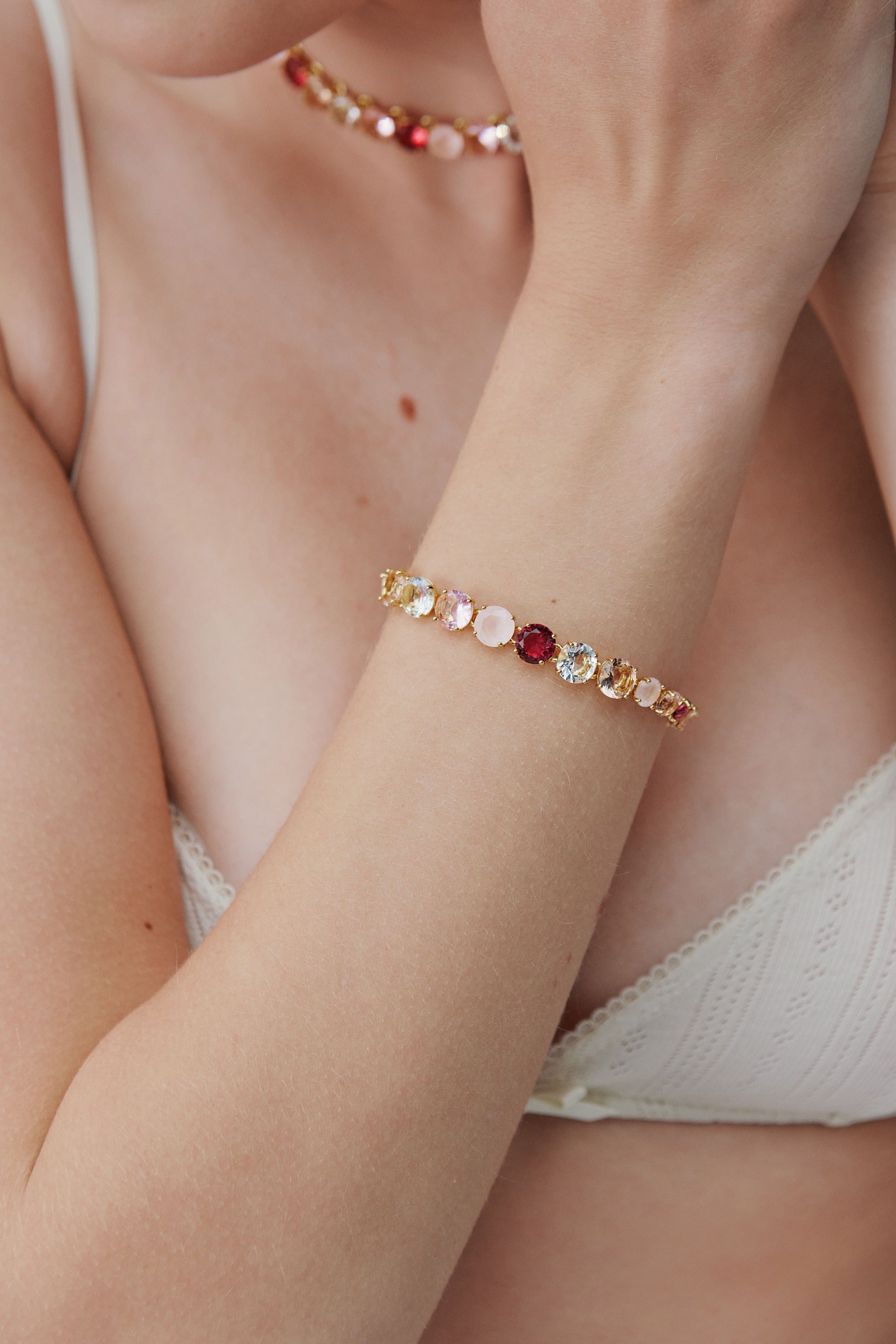 Pulsera fina fila de piedras La Diamantine degradado de rosa