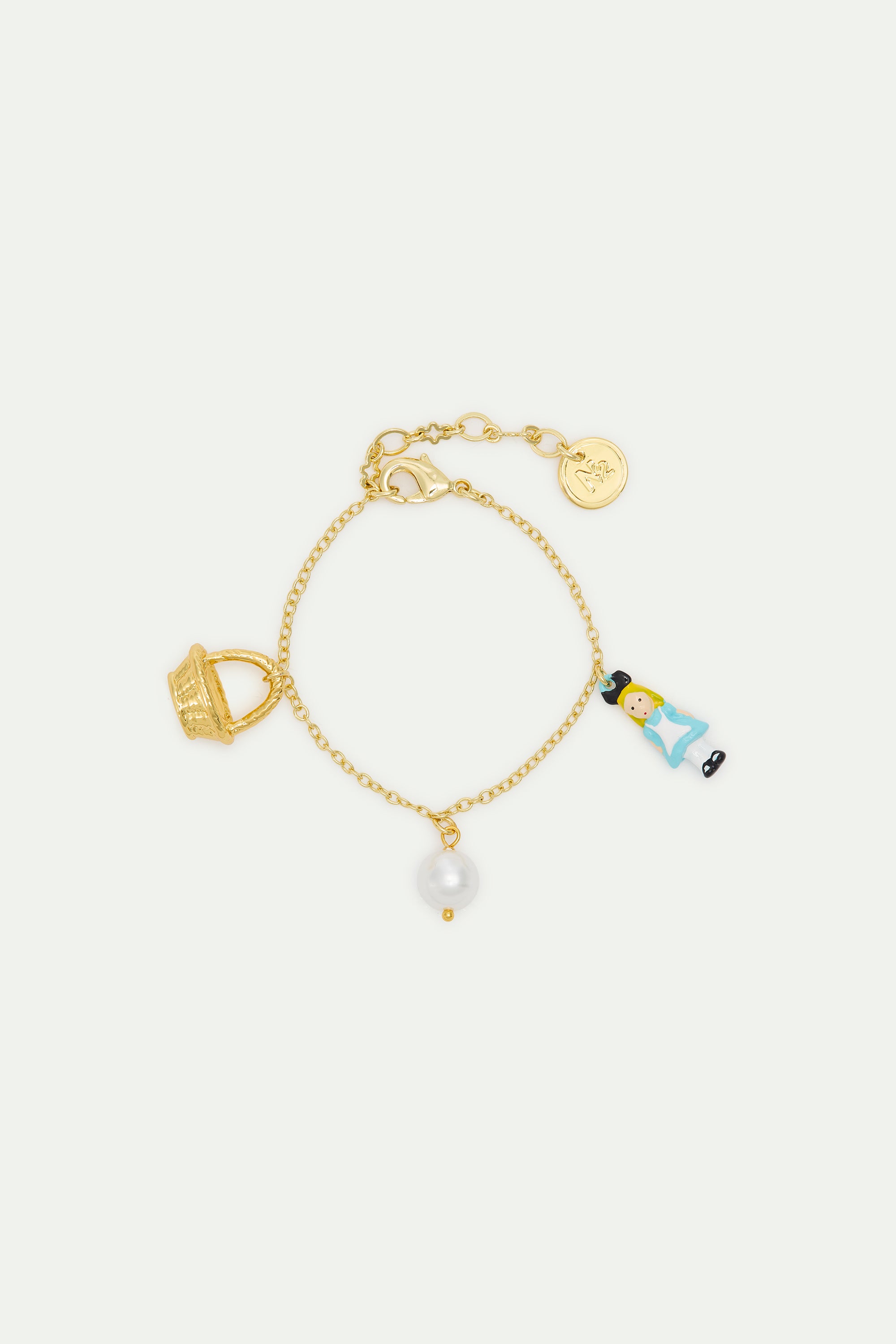 Fine Alice charm bracelet