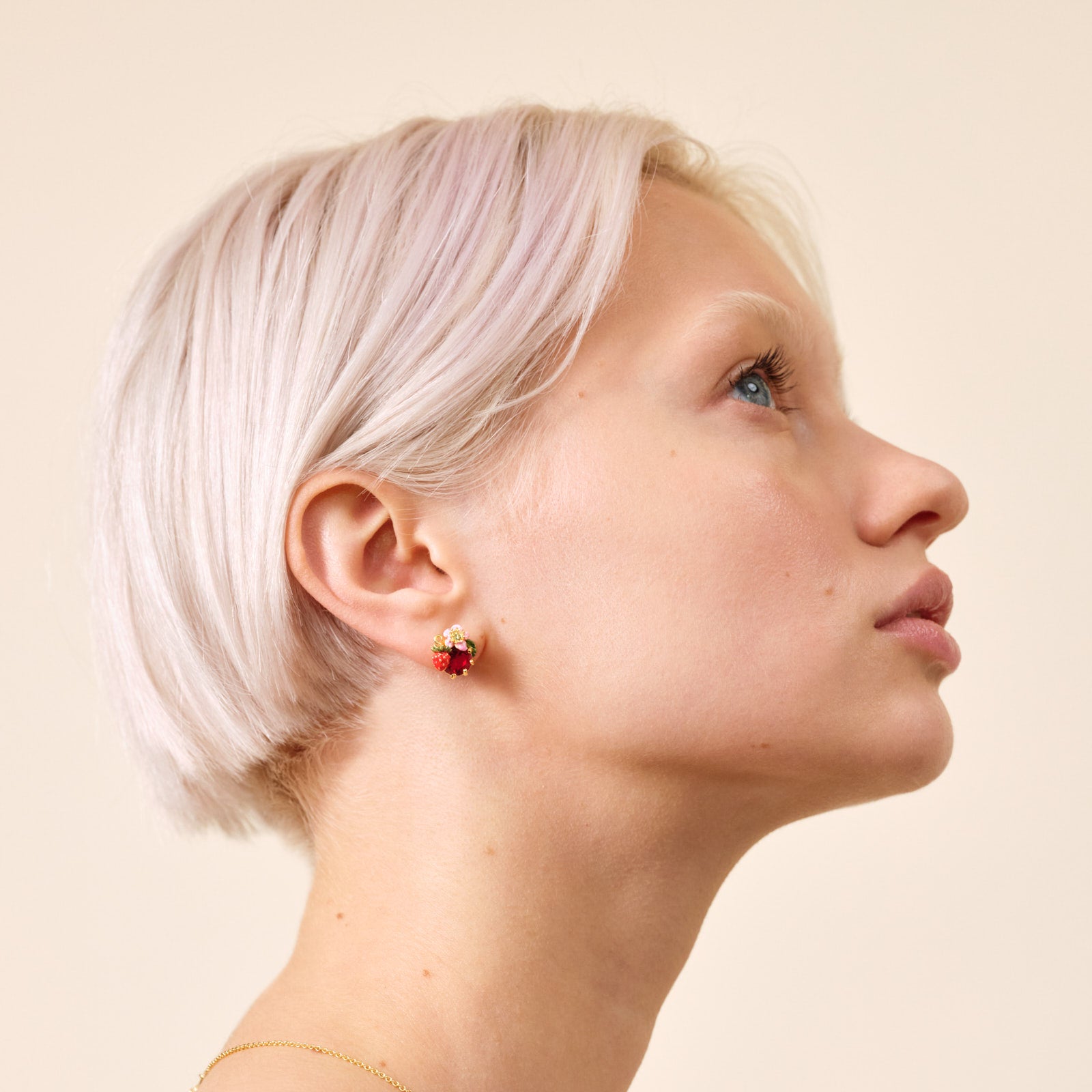 Wild strawberry and red stone earrings
