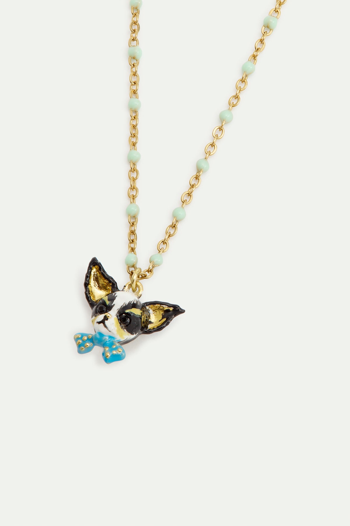 Collar colgante Chihuahua y pajarita azul