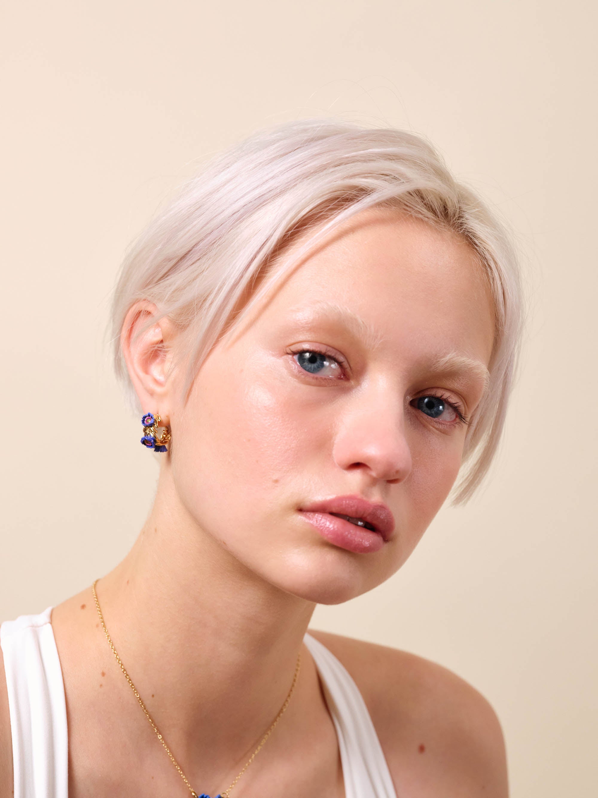 Anemone flower post earrings