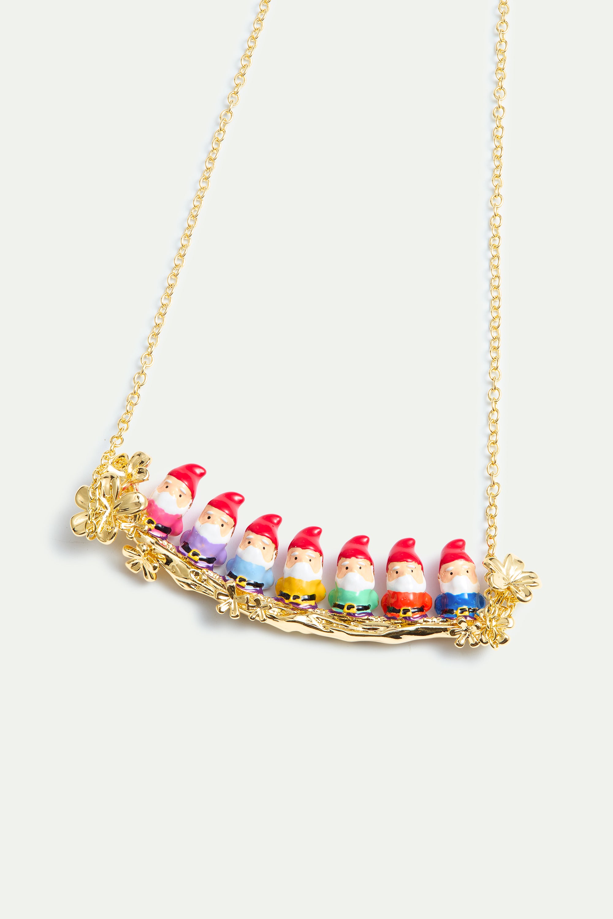 Collier plastron les Sept Nains et fleurs dorées