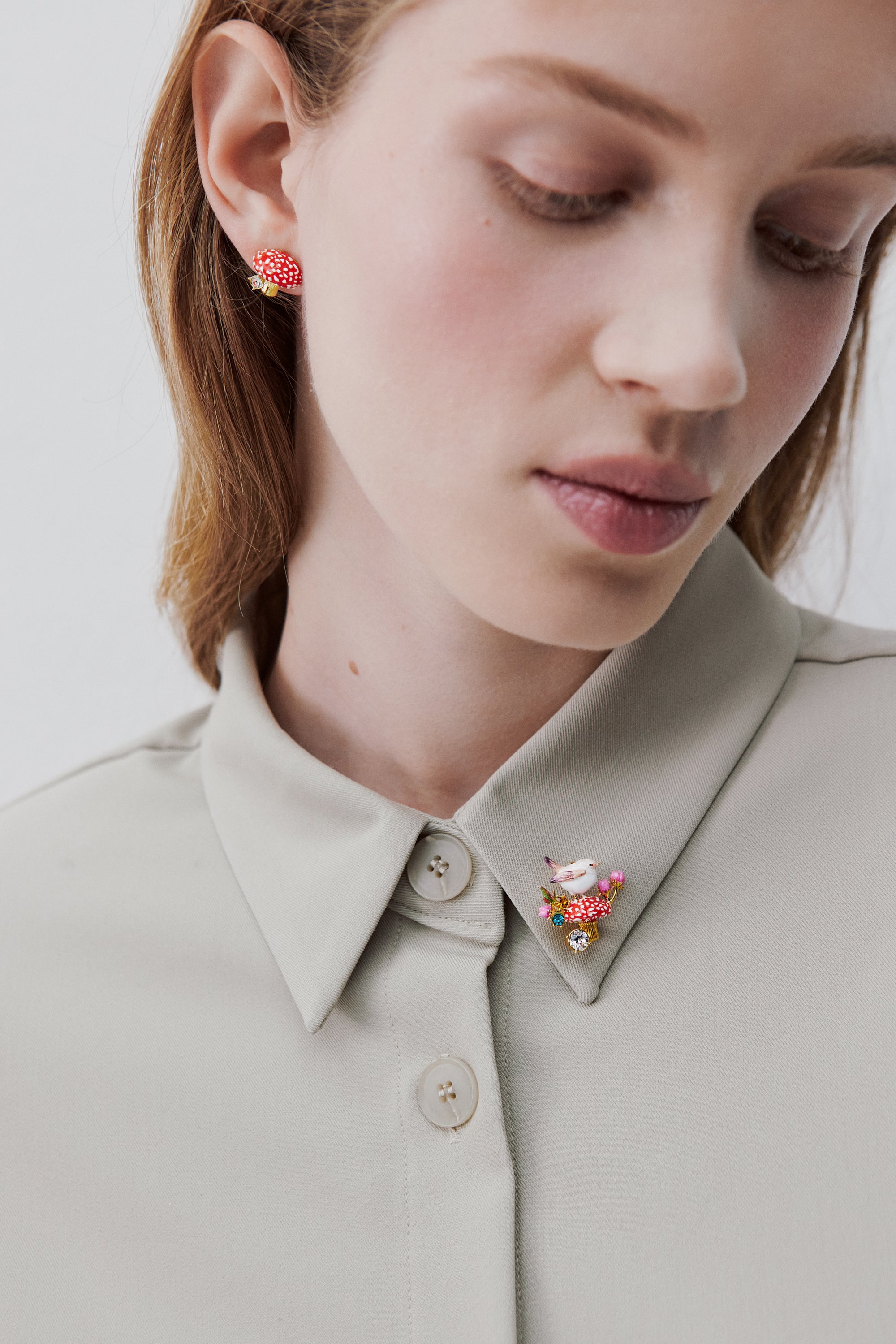 Snow bunting brooch with mushroom, rosebud and crystals