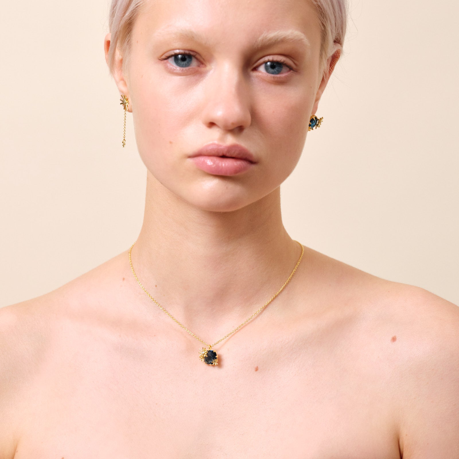 Gold stars and square stone pendant necklace