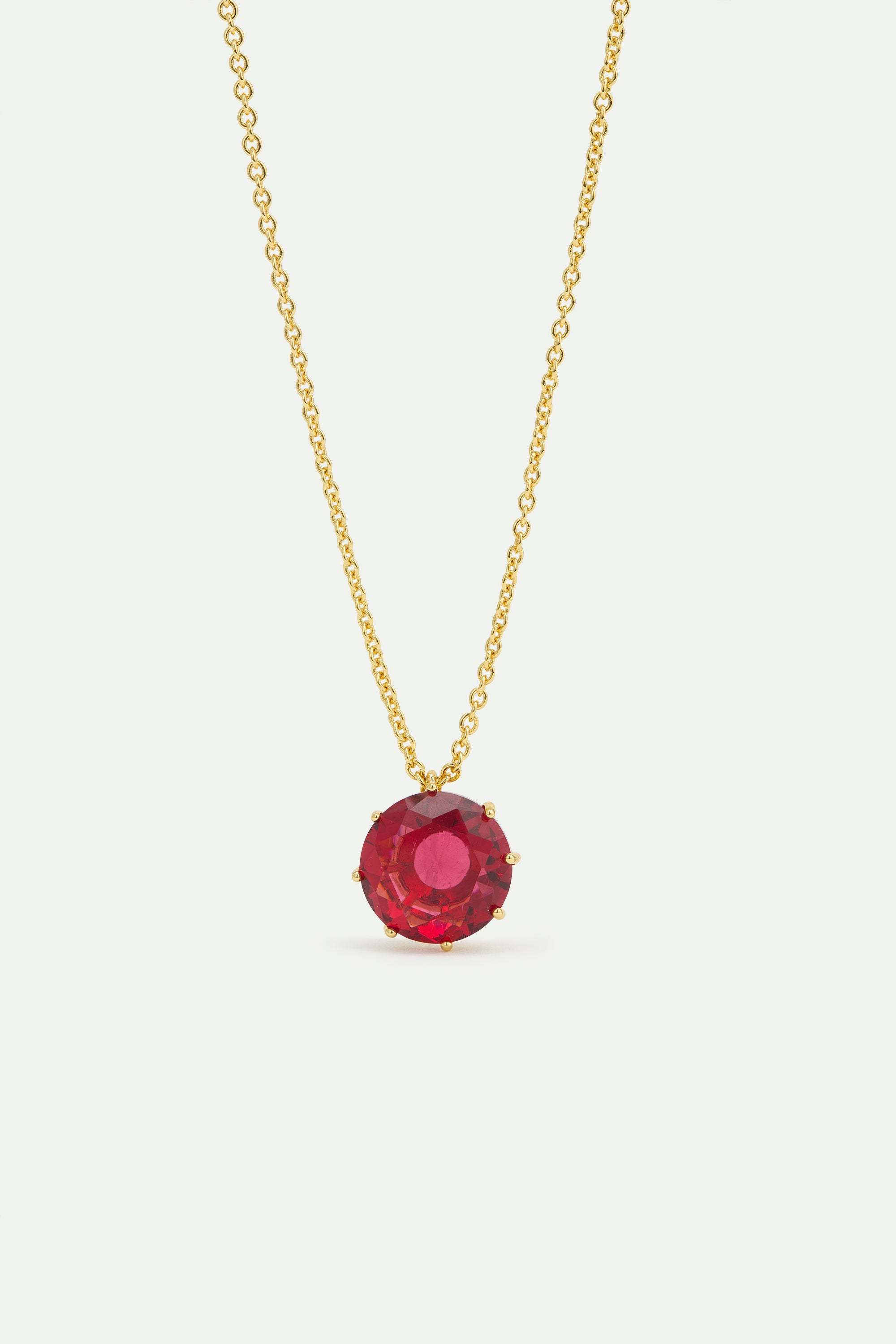 Fine necklace with dark pink round stone