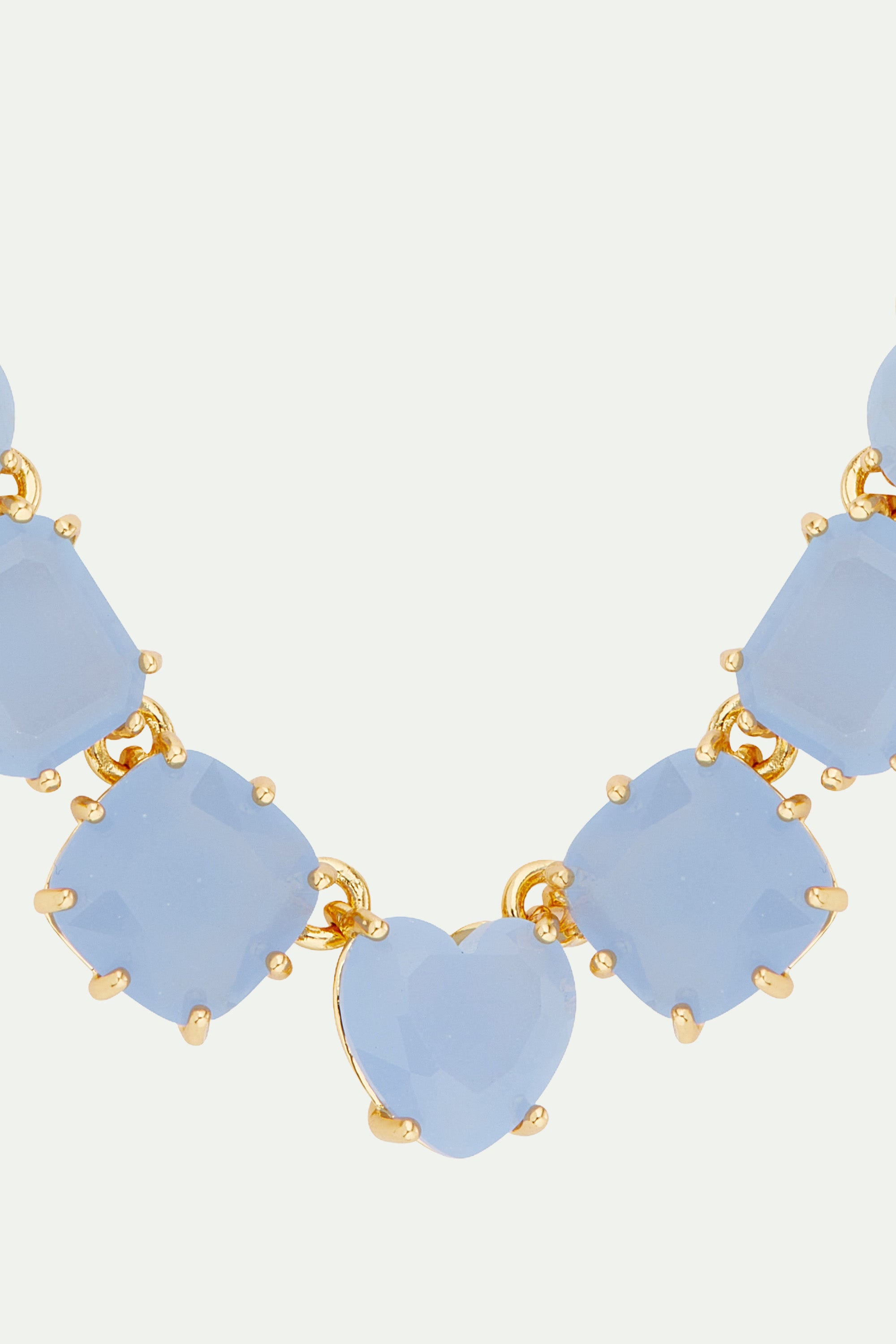 Sky blue diamantine 9 stone fine necklace