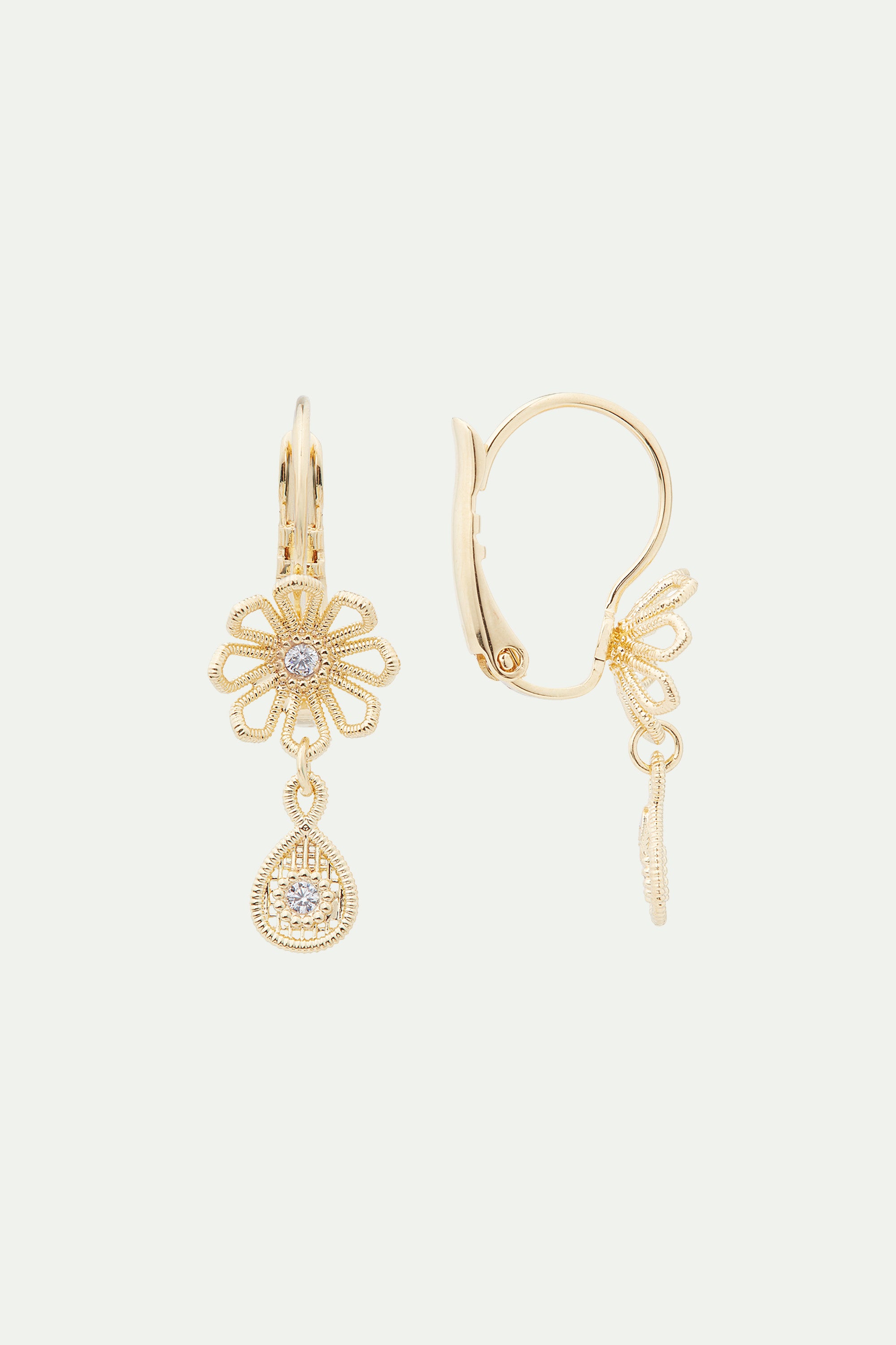 Gold thread flower clip-on earrings