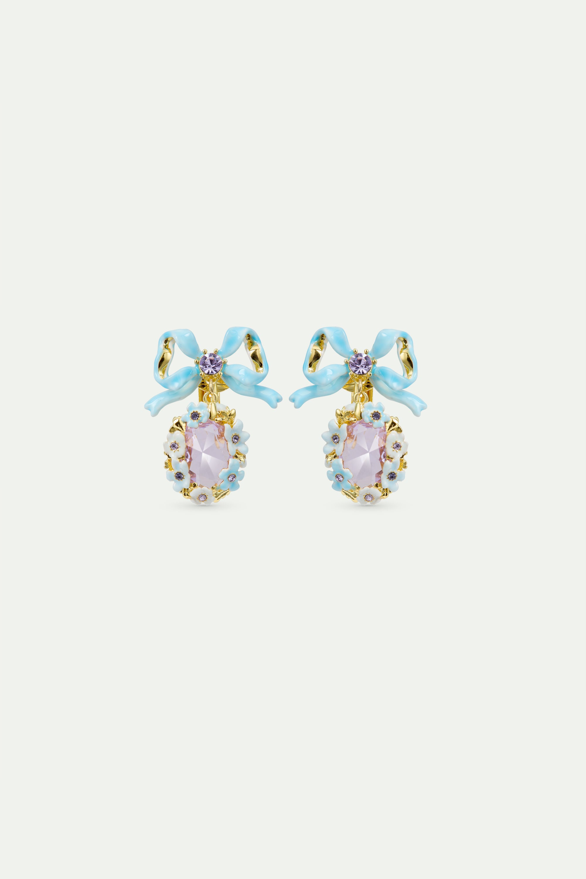 Pendientes boda piedra violeta facetada, flores y lazo azul