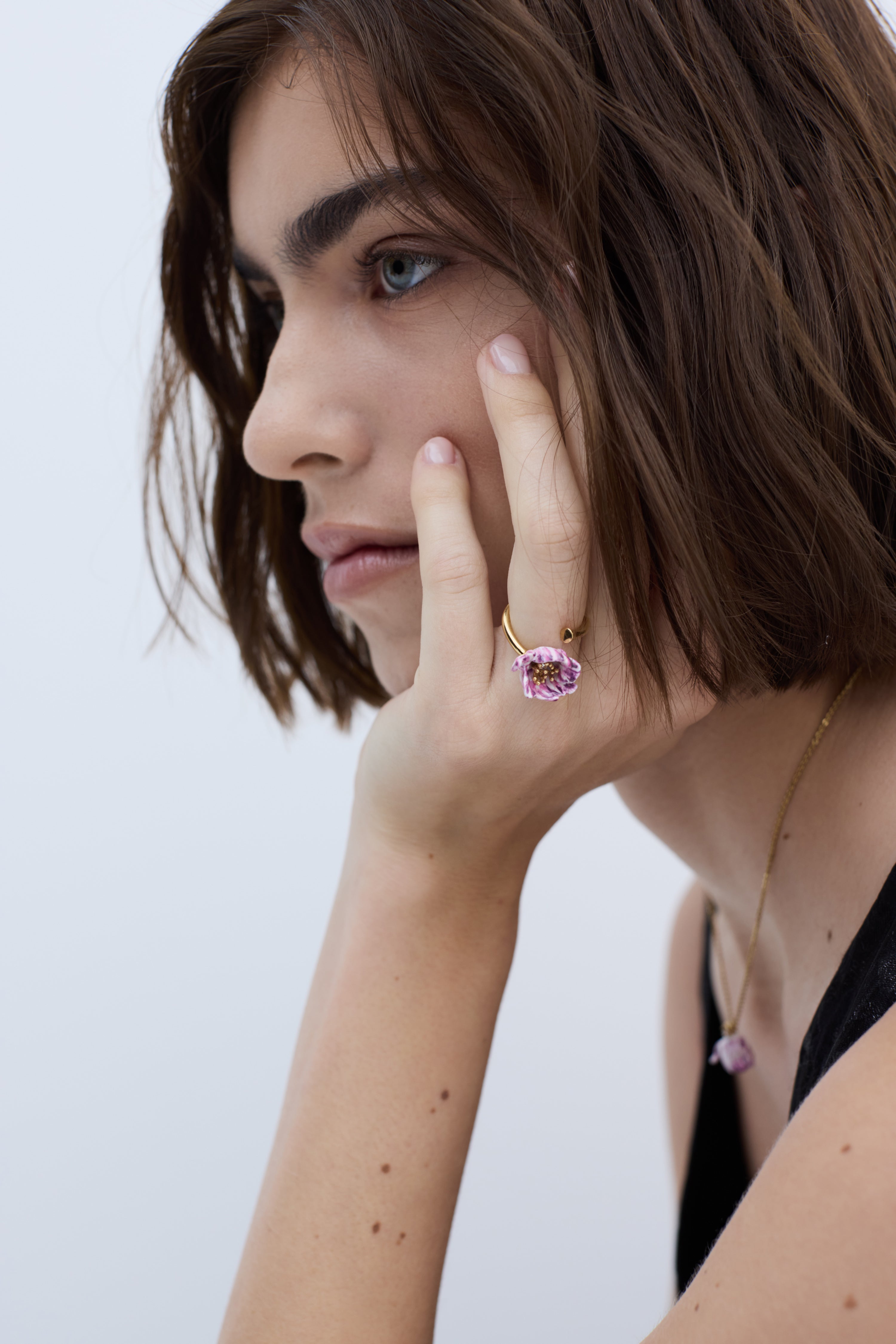 Purple tulip adjustable ring