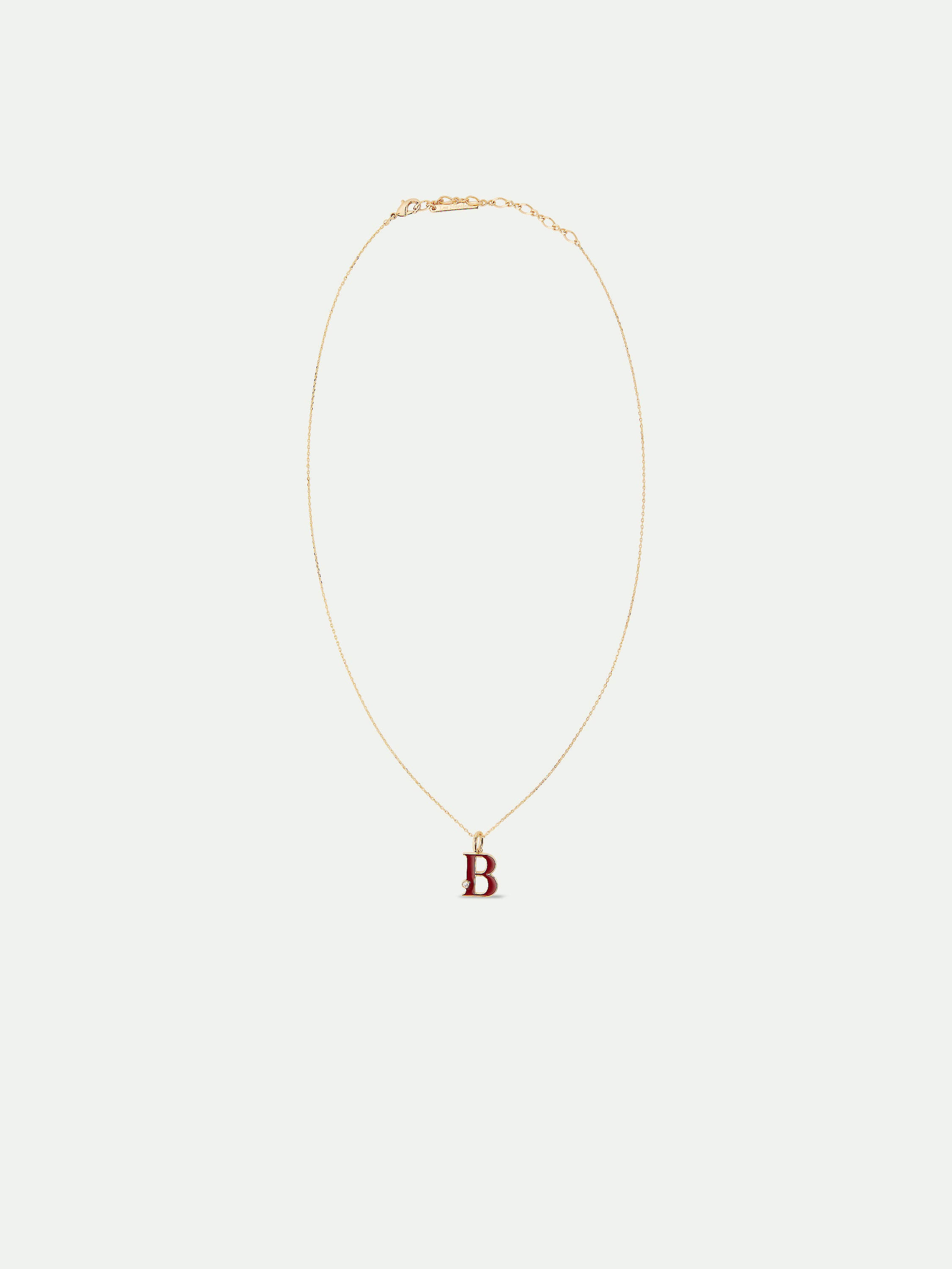 Letter B pendant necklace