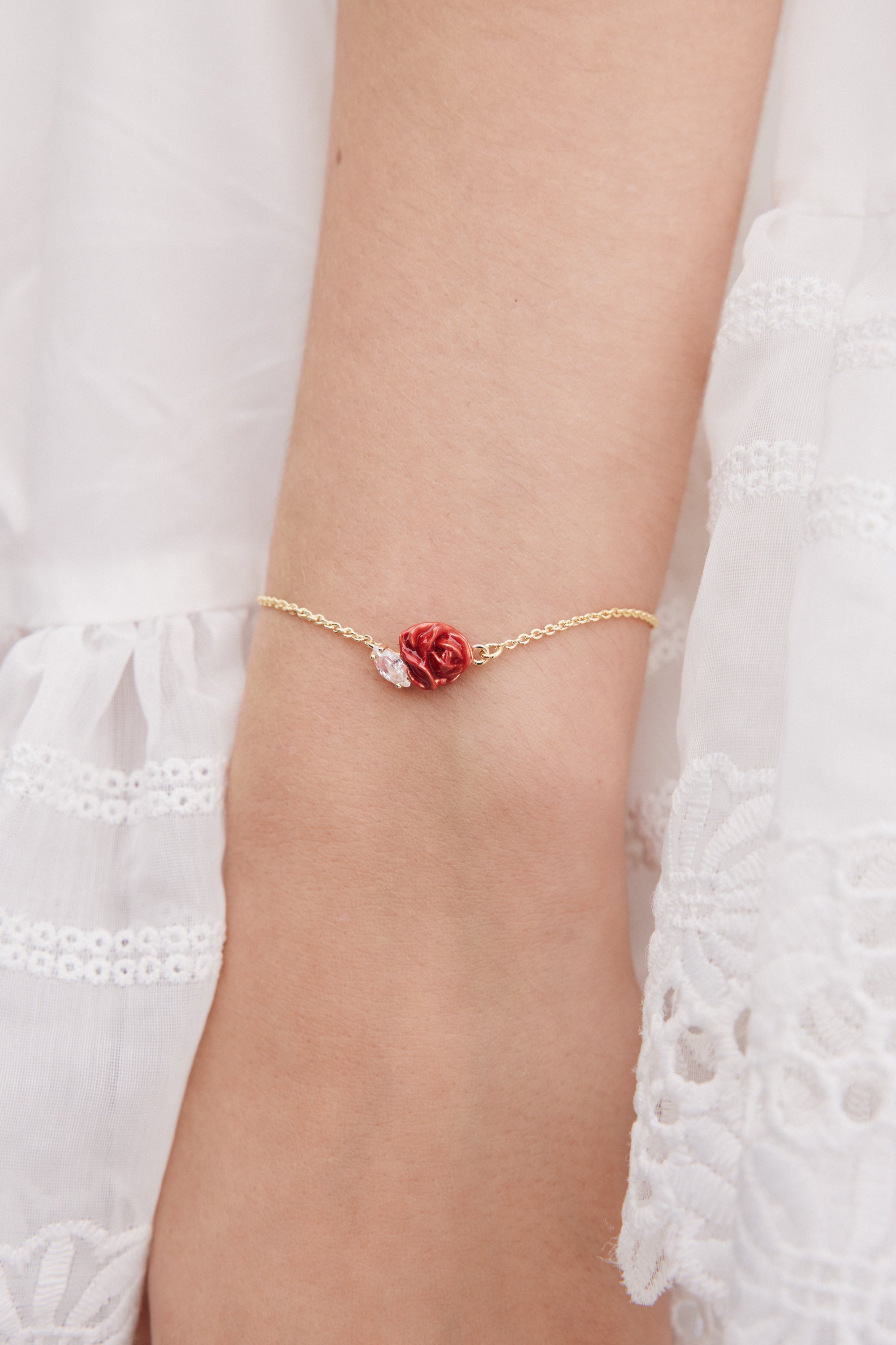 Red rosebud and cut crystal fine bracelet