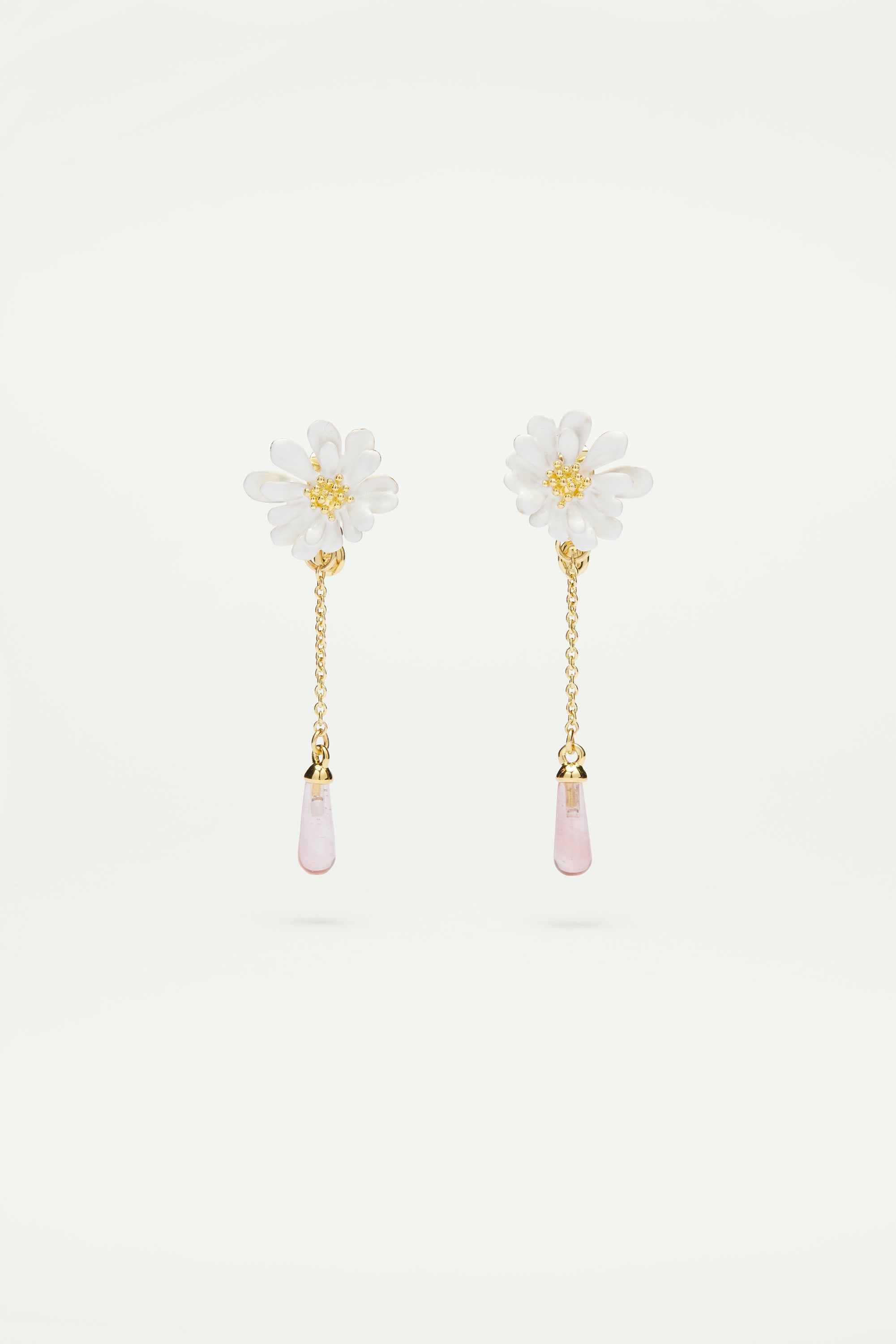 Pendientes bolitas flor blanca y perla rosa