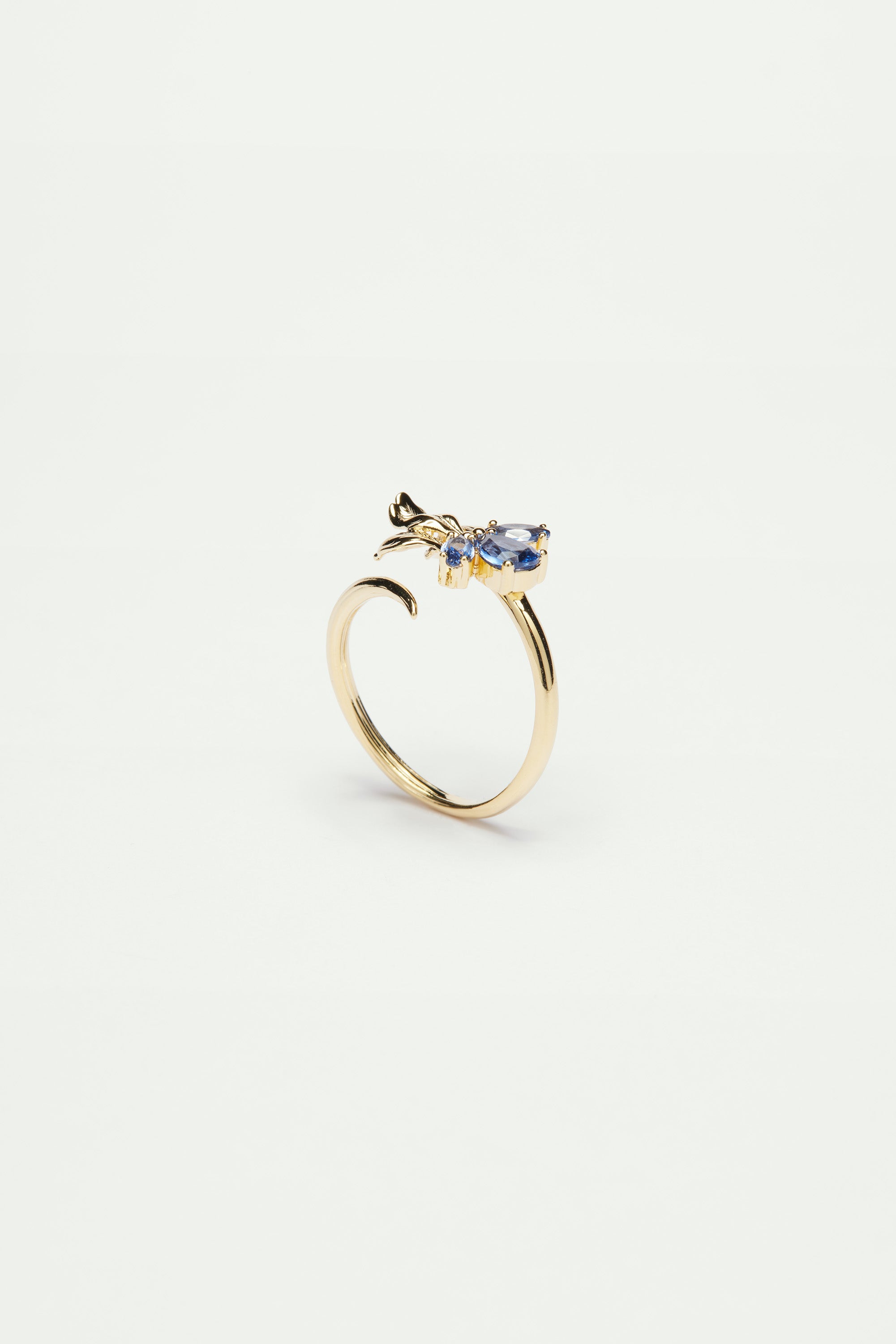 Gold iris and blue cristal adjustable ring