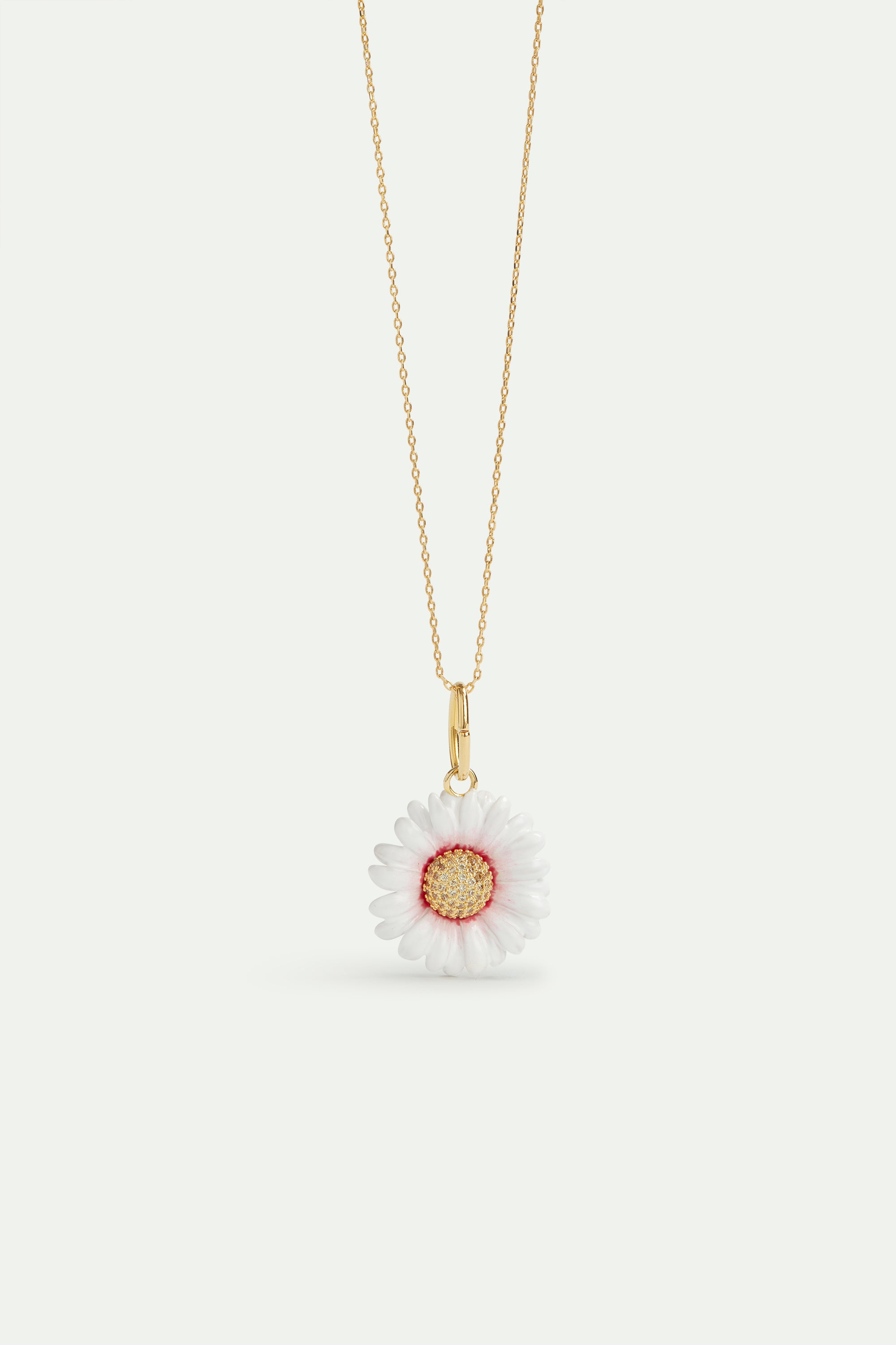 White daisy flower pendant