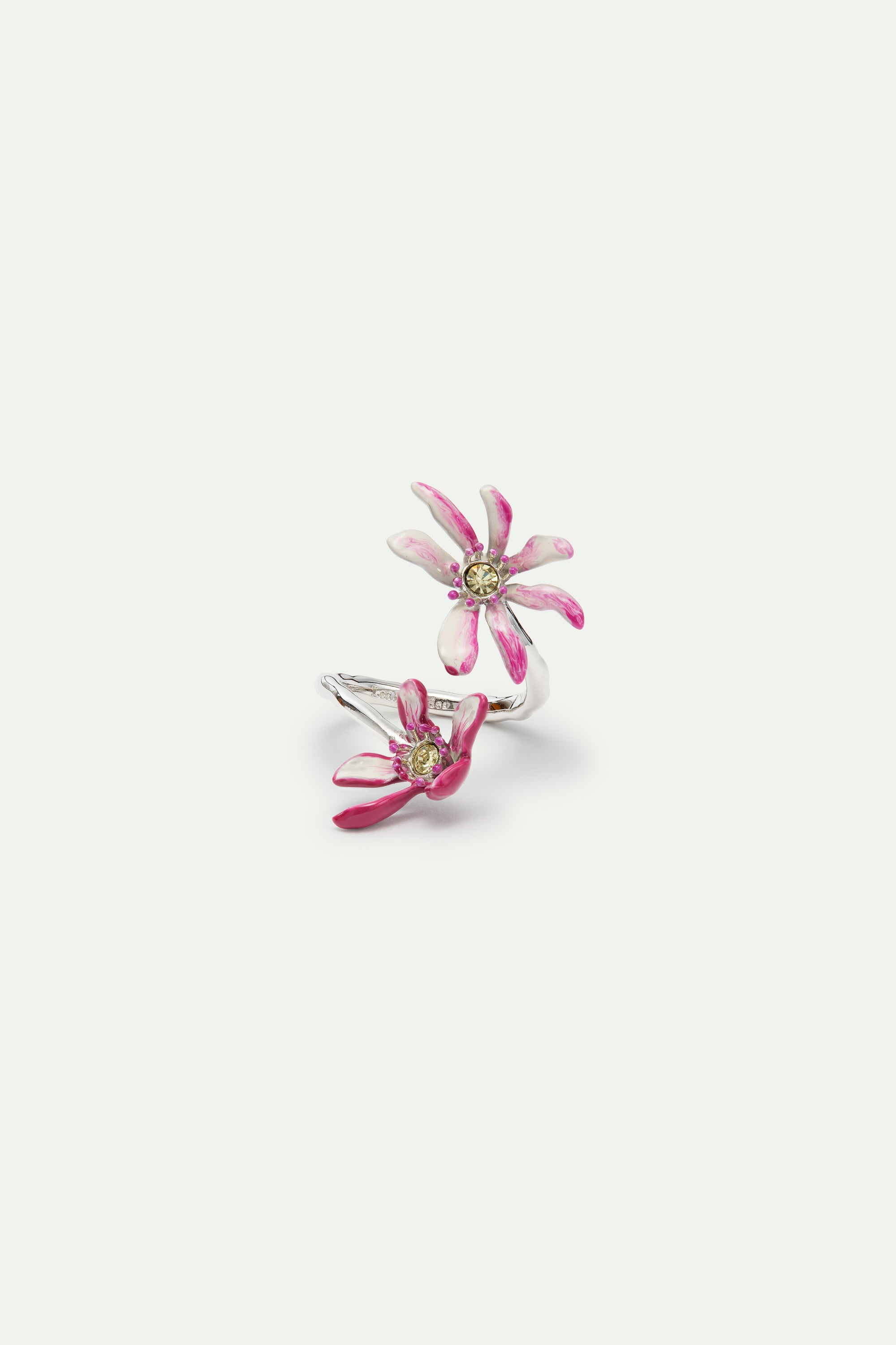 Anillo ajustable plateado flores de magnolia rosas y cristales