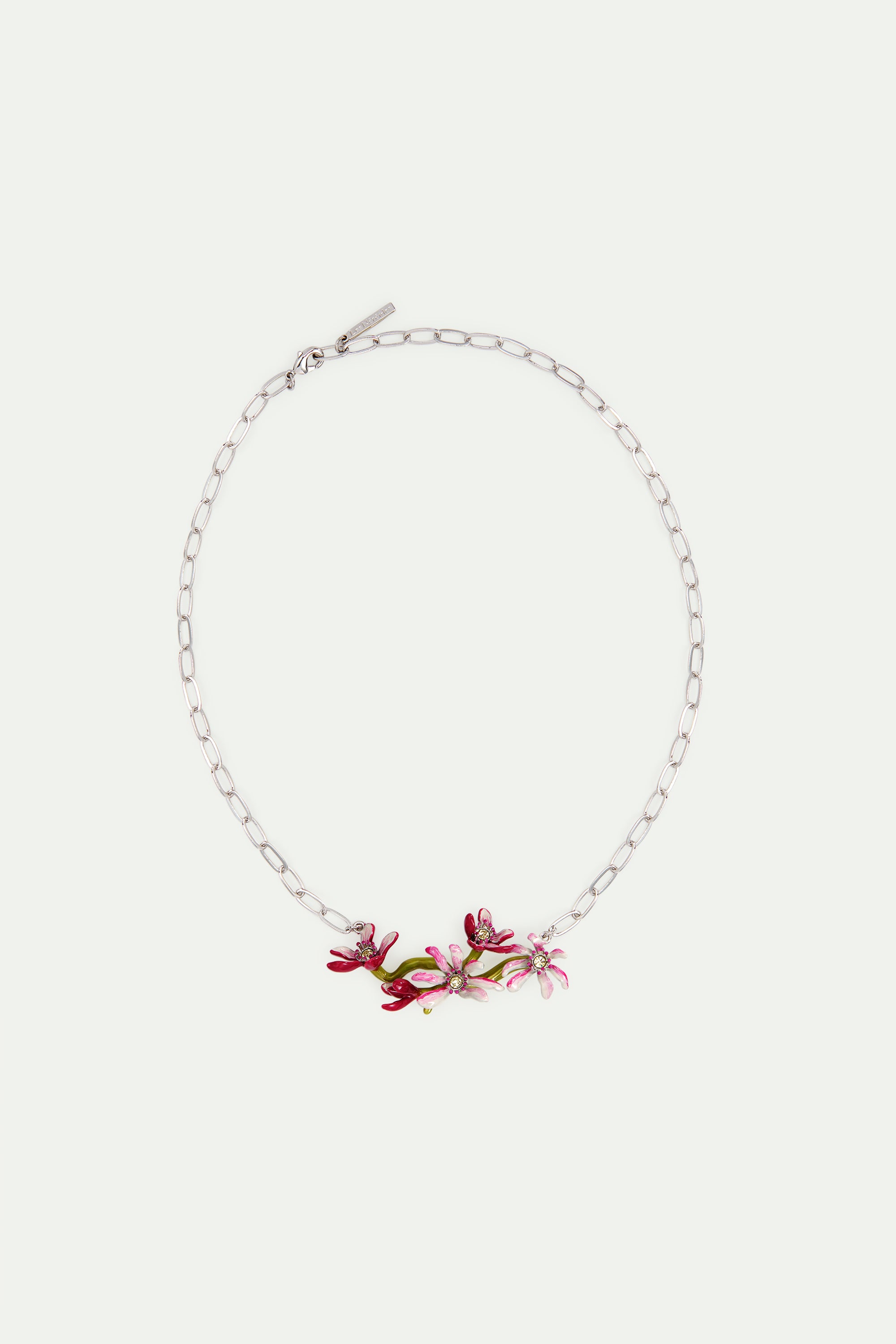 Collar pechera plateado flores de magnolia