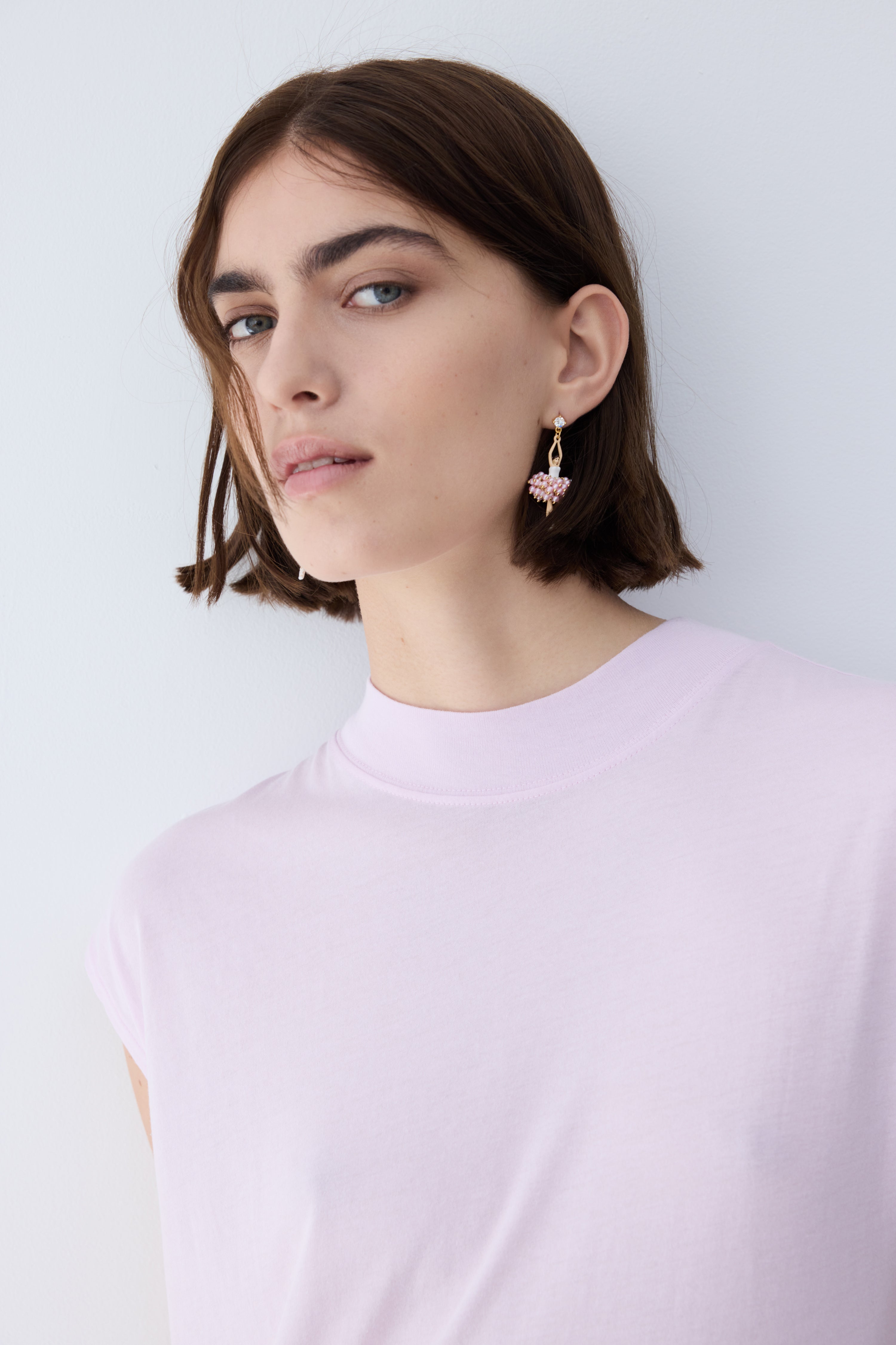 Boucles d'oreilles Ballerine perles roses et cristal blanc