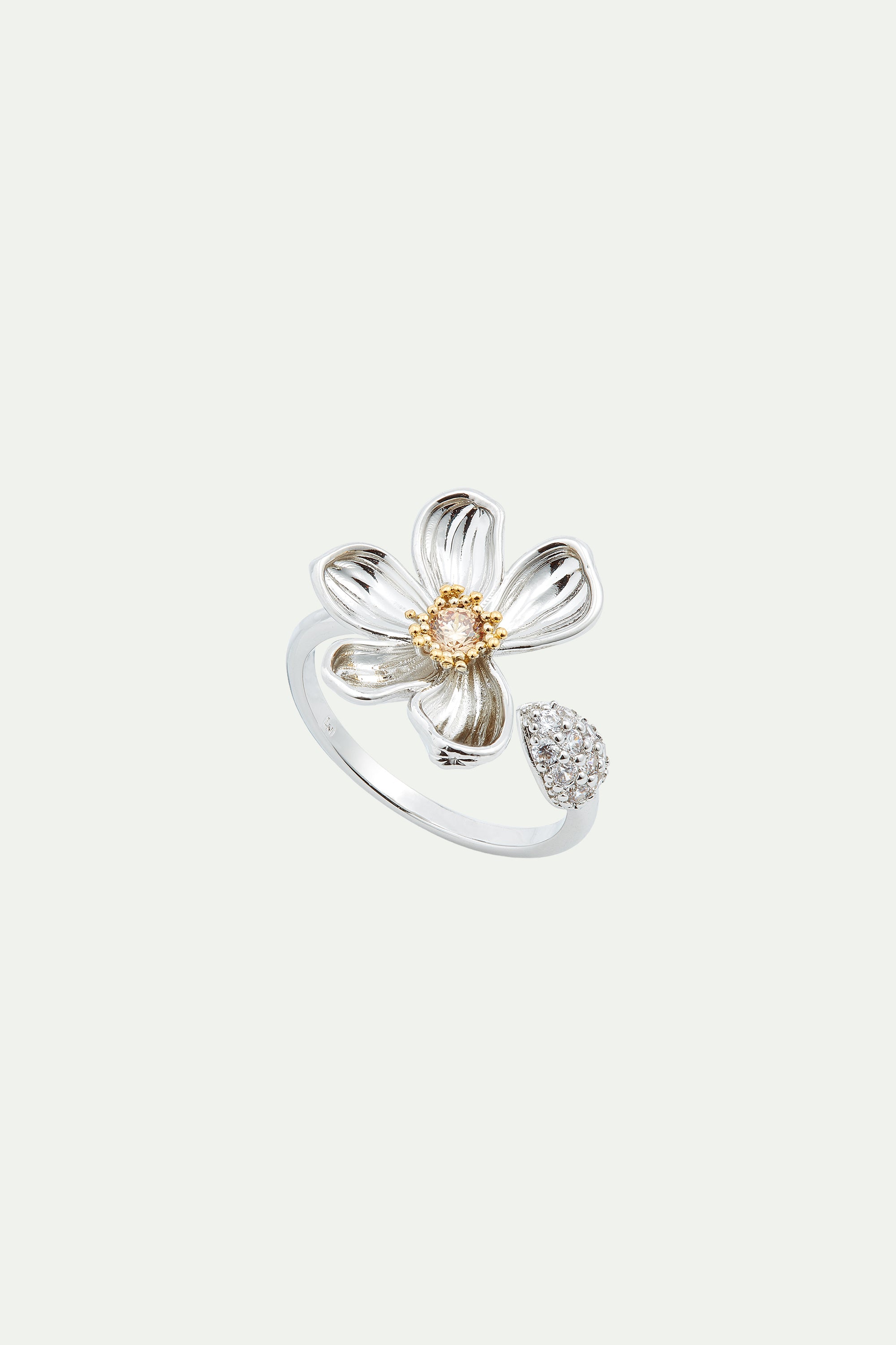 Daisy and petal paved with white crystal adjustable ring