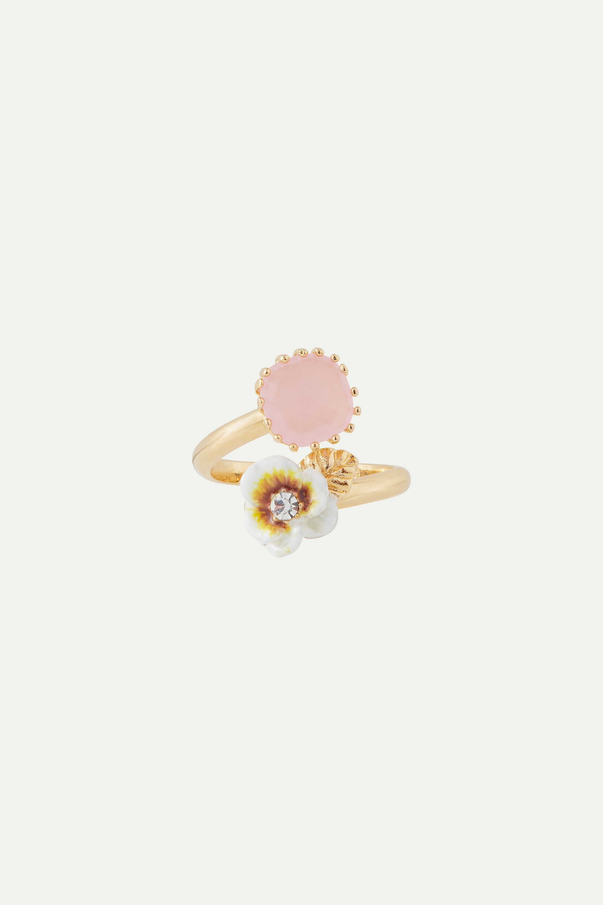 White pansy and crystal ajustable ring