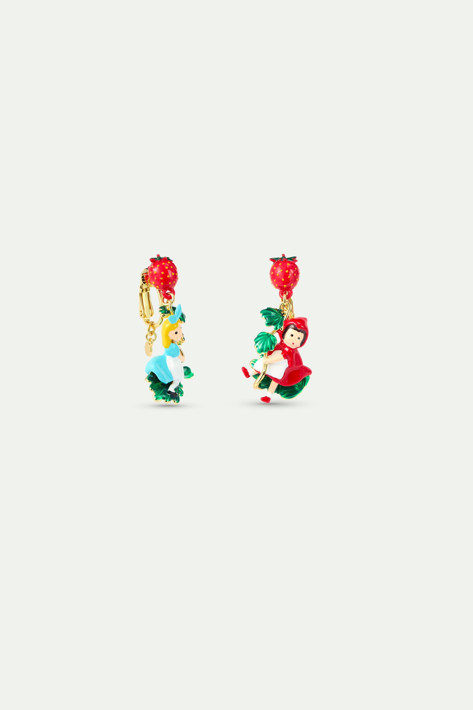 Clip Earrings LE MULTIVERS