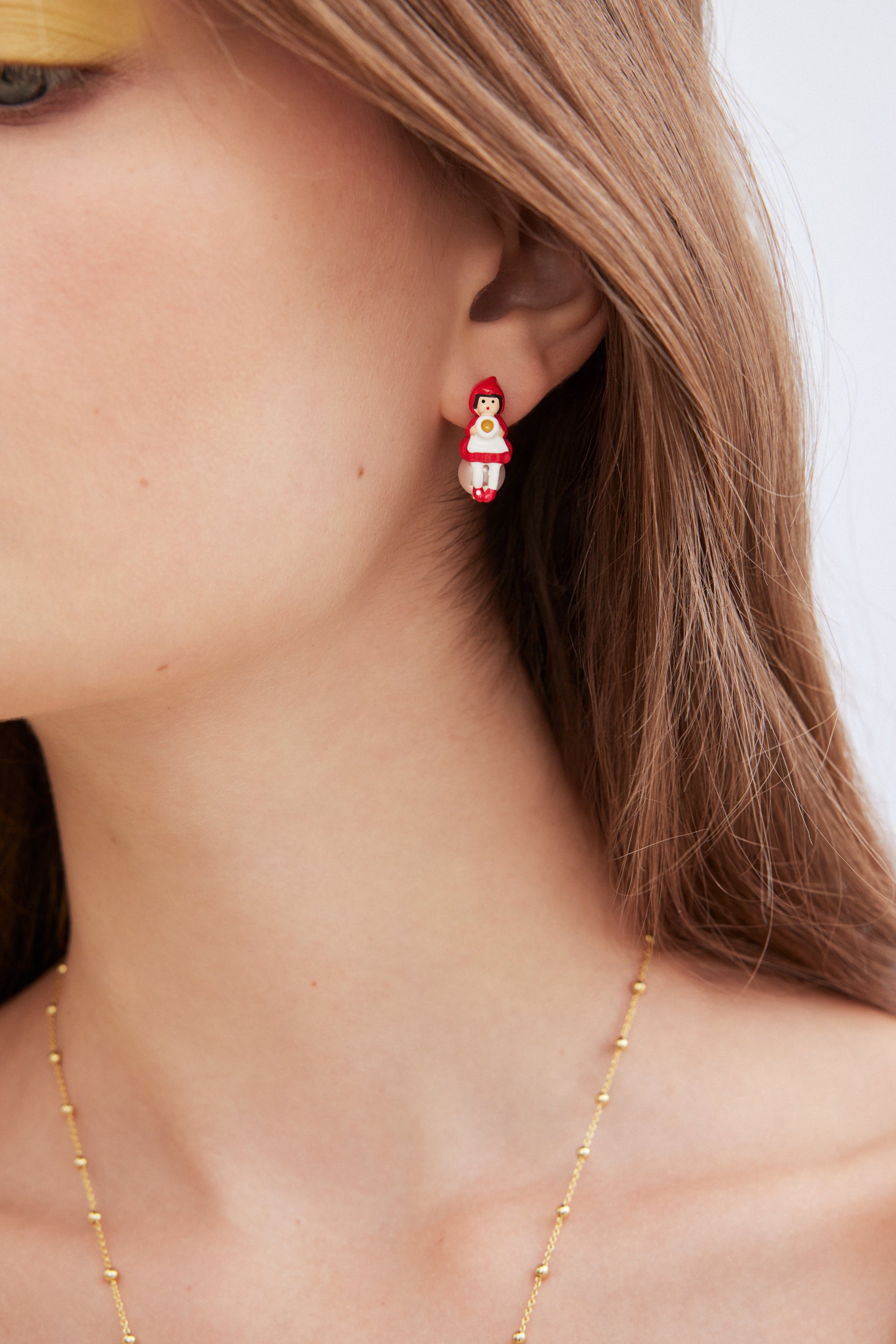 Little Red Riding Hood earrings, imitation pearl
