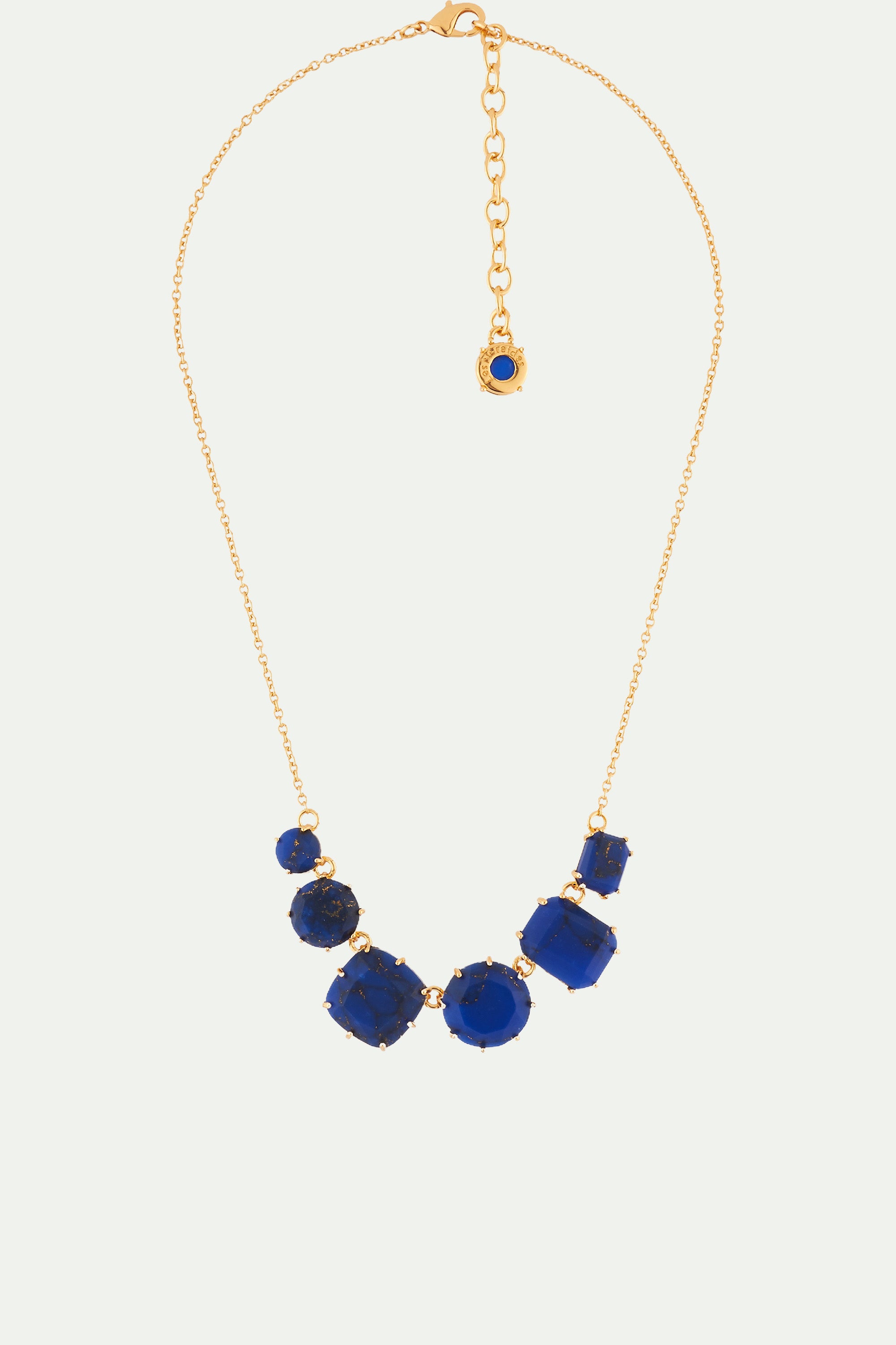 Necklace with 6 dark blue stones with golden chips