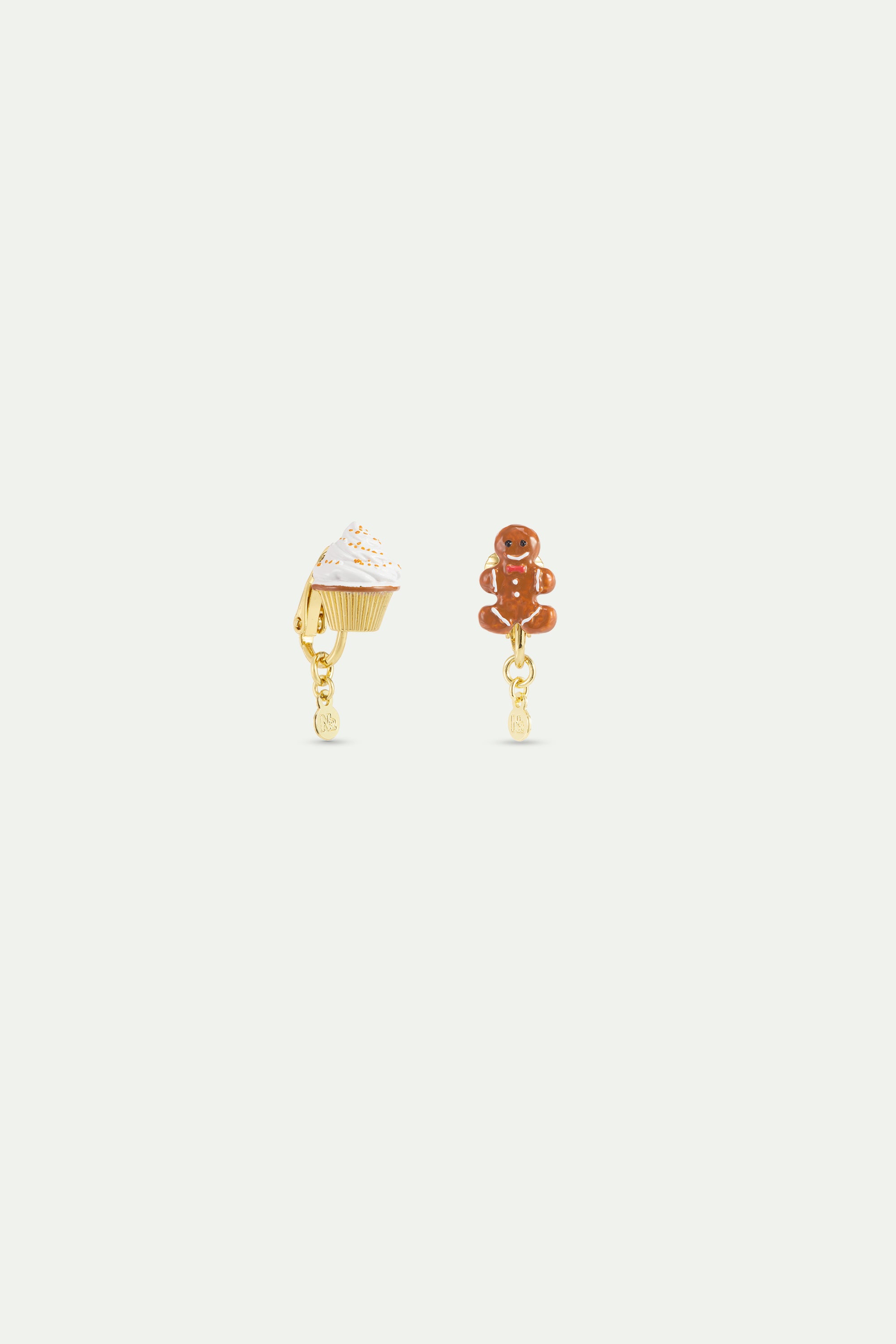 Boucles d'oreilles asymétriques cupcake et bonhomme pain d'épice