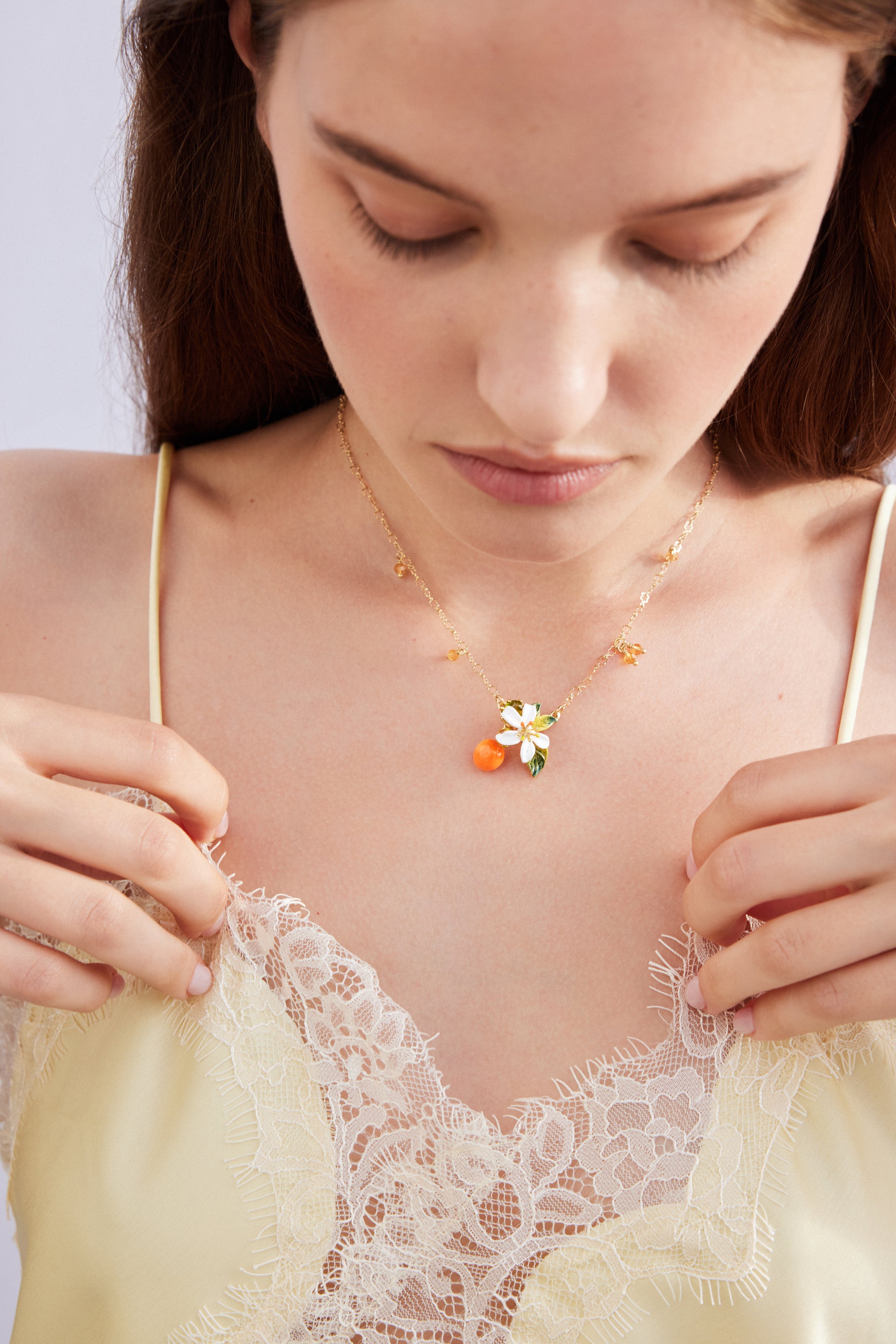 Orange, orange blossom and little pearls pendant necklace
